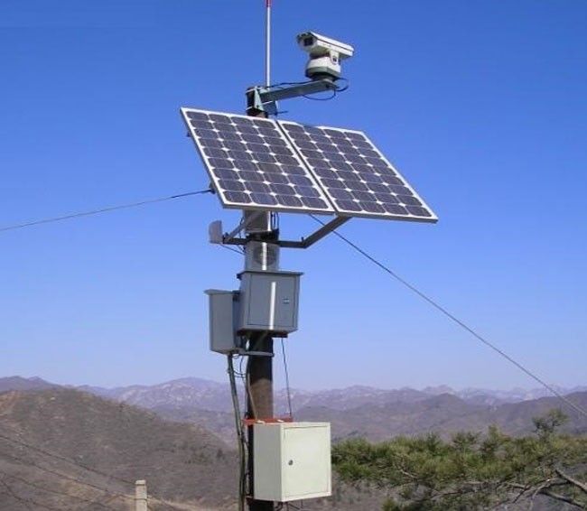 سیستم انرژی خورشیدی سیستم انرژی خورشیدی با پنل خورشیدی 100 وات