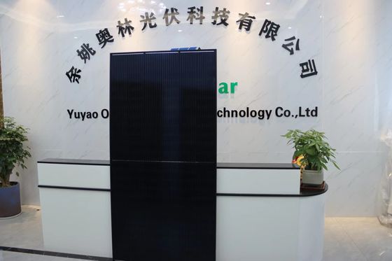 پنل خورشیدی تمام مشکی نیمه سلولی تک سلولی 182 میلی متری 445 واتی 450 واتی 455 واتی 460 واتی