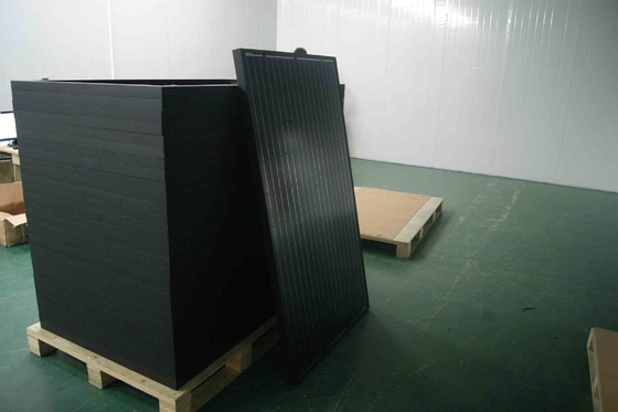 پنل های خورشیدی مونو 300w 330w کاملا مشکی با قاب مشکی صفحه پشتی مشکی تمام مشکی